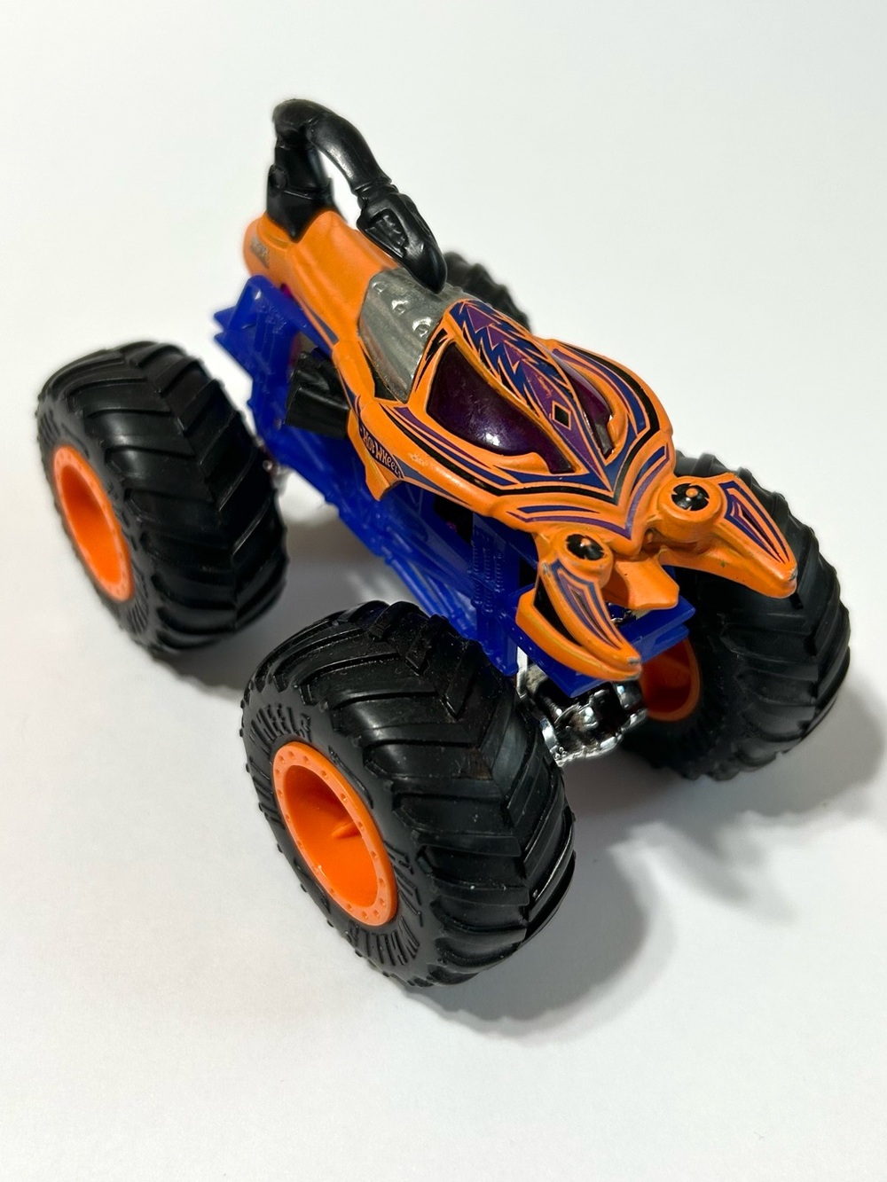 4/$20 Hot Wheels Monster Trucks 1:64 Scorpedo Scorpion Truck Monster Jam